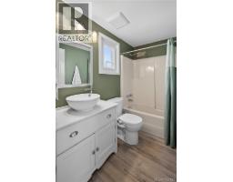 8 947 Caledonia Ave, Victoria, BC V8T1E8 Photo 14