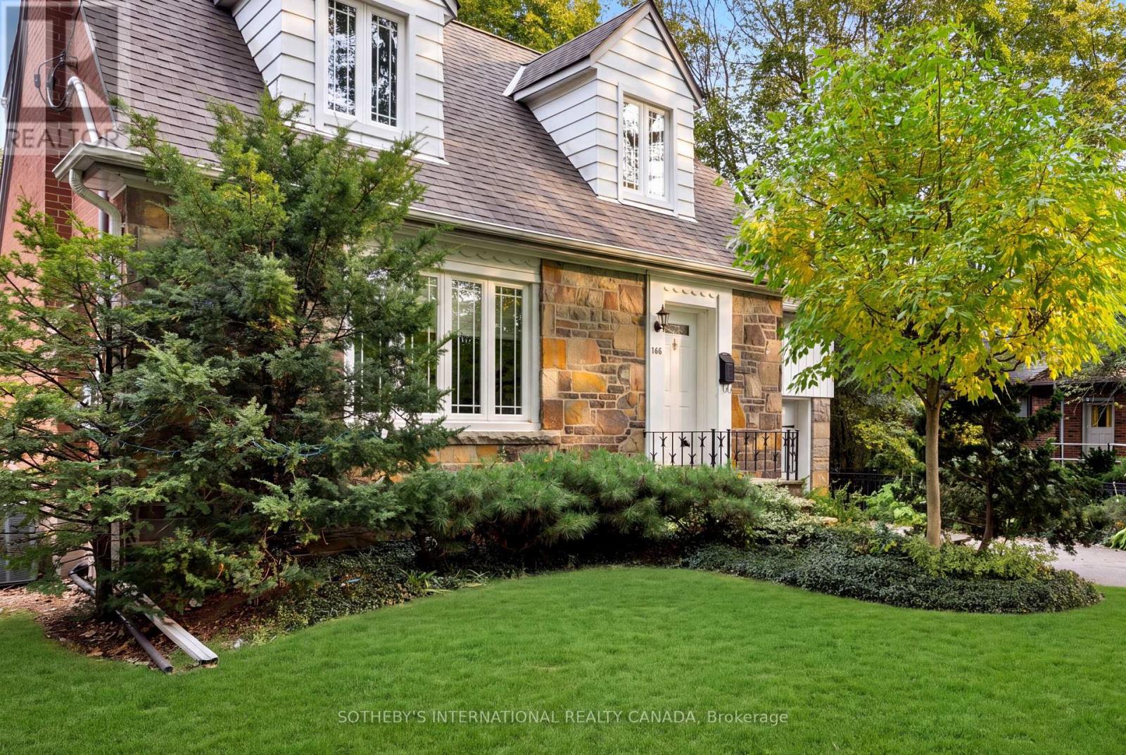 145 BRENTWOOD ROAD N