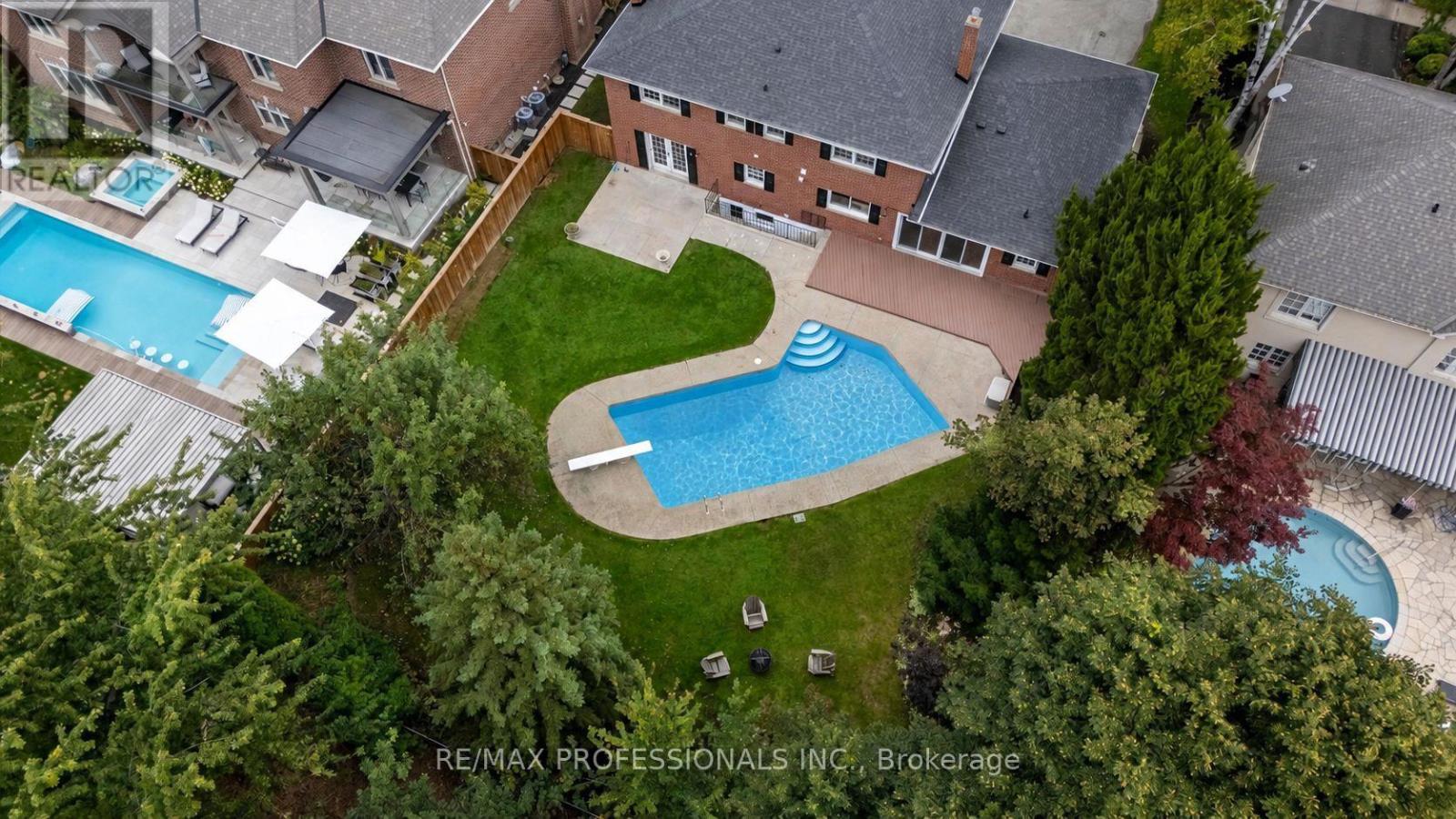 53 Edenvale Crescent — photo 45