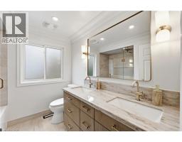 134 Fairwood Place W, Burlington, ON L7T4B6 Photo 24