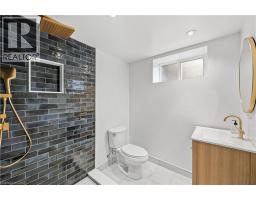 134 Fairwood Place W, Burlington, ON L7T4B6 Photo 34