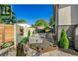 134 Fairwood Place W, Burlington, ON L7T4B6 Photo 38
