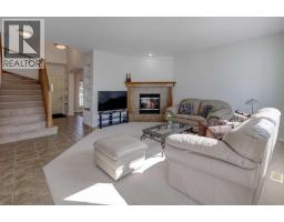 27 Rockyspring Gate NW - photo 12