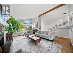 Bedroom - 528 Willacy Drive Se, Calgary, AB T2J2C4 Photo 6