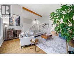 Primary Bedroom - 528 Willacy Drive Se, Calgary, AB T2J2C4 Photo 7