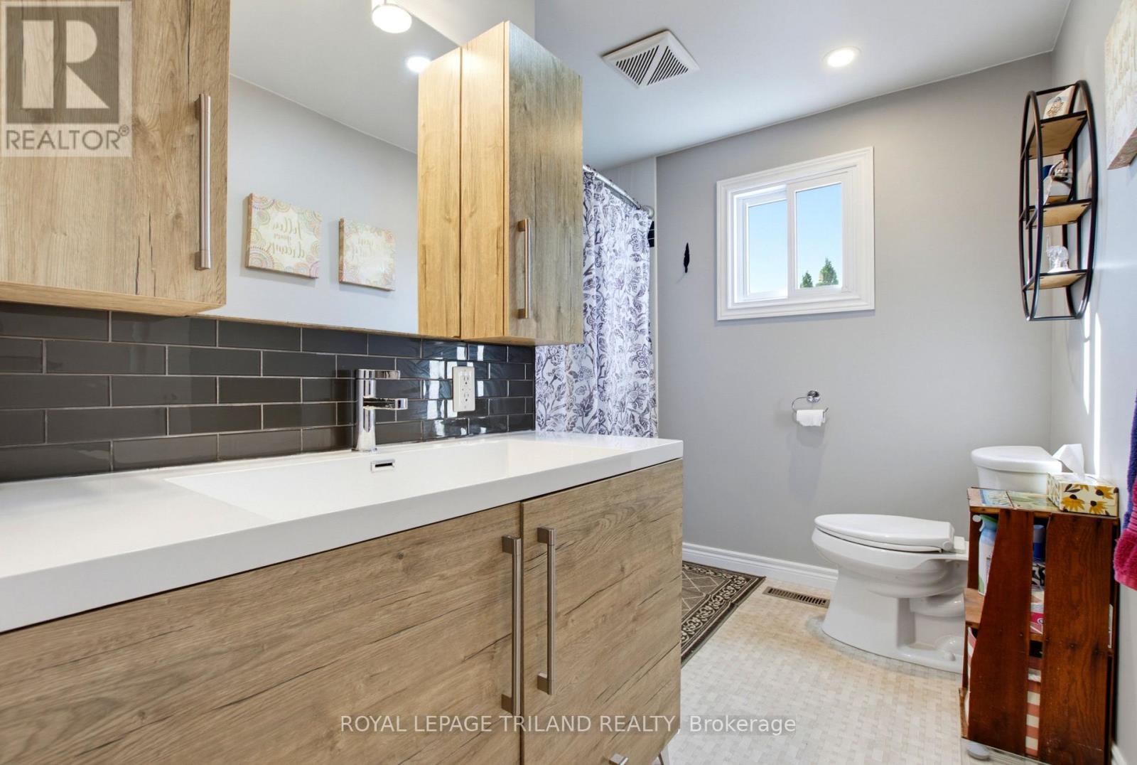 128 HIGHVIEW DRIVE - Image 21