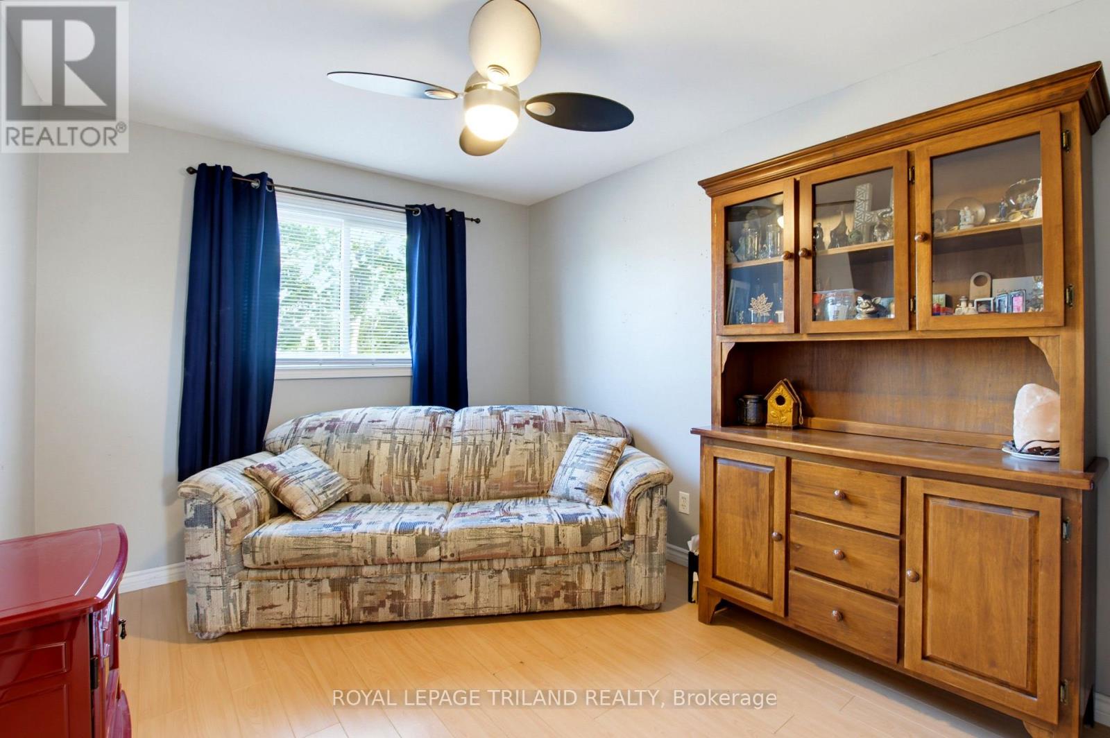 128 HIGHVIEW DRIVE - Image 24