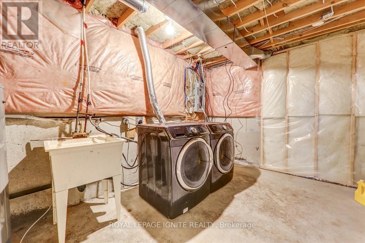 32 Tansley Crescent, Ajax, ON photo 31