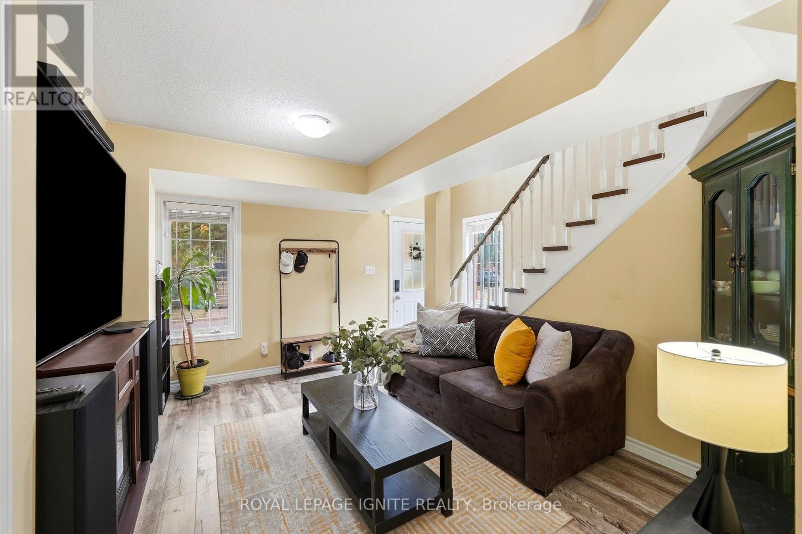 35 WILKIE LANE - 7