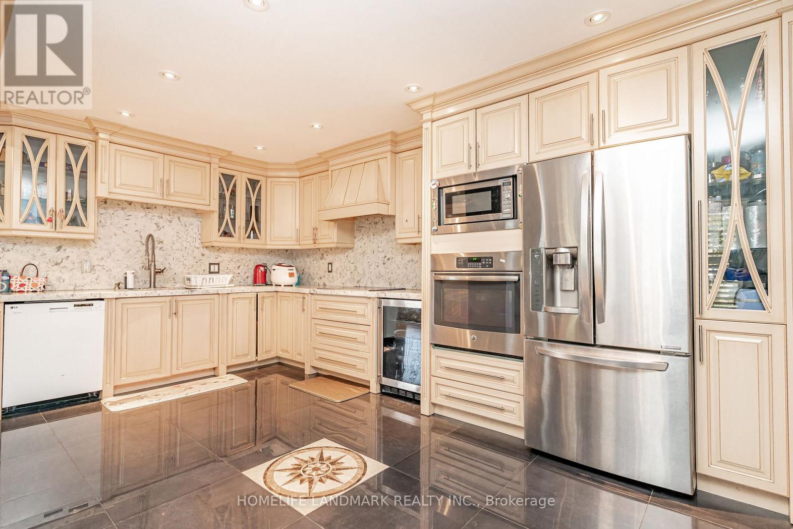 163 LA ROCCA AVENUE - 10