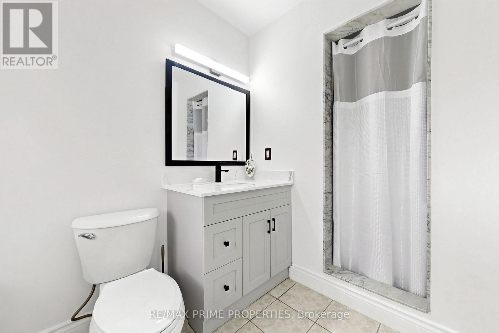 101 SETTLEMENT PARK AVENUE - 23
