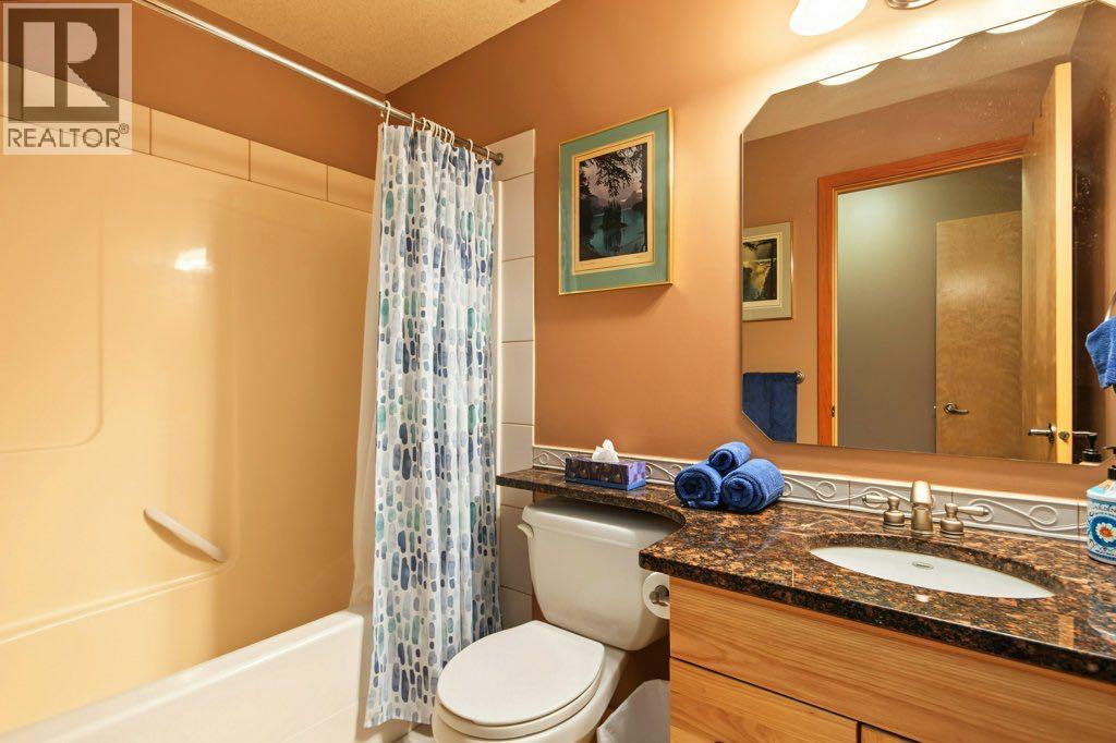 #9 300 Eagle Terrace - 27