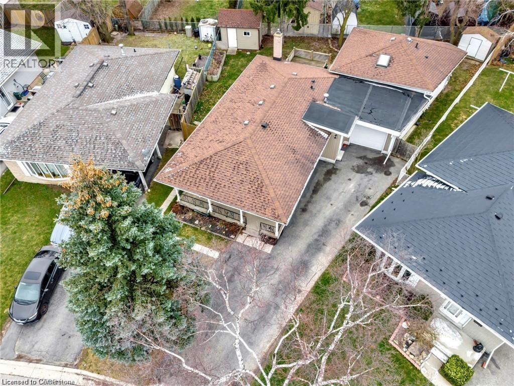 93 ROBERTSON Crescent, Kitchener — photo 11