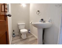49 Richmond Street, Sydney, NS B1P2V1 Photo 17