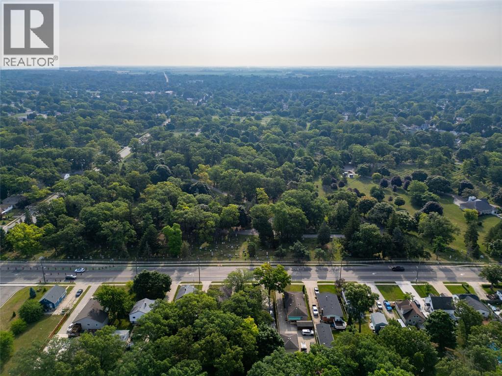 1107 Colborne ROAD - 28