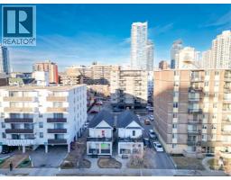 1218 14 Avenue SW - photo 2