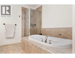 88 Greenwood Court Sw, Medicine Hat, AB T1A7X7 Photo 22