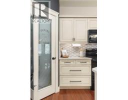 Laundry room - 88 Greenwood Court Sw, Medicine Hat, AB T1A7X7 Photo 7