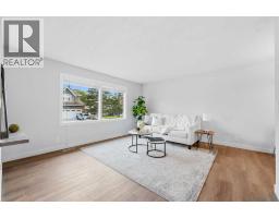 Primary Bedroom - 2220 Paliswood Road Sw, Calgary, AB T2V4Y6 Photo 8