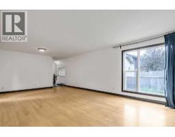 2pc Bathroom - 200 Bernard Drive Nw, Calgary, AB T3K2B7 Photo 13