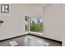 3pc Bathroom - 200 Bernard Drive Nw, Calgary, AB T3K2B7 Photo 11