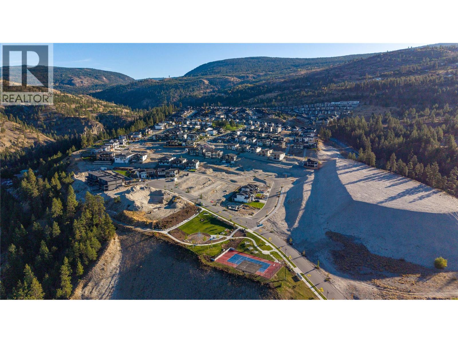 1099 ELK Street, Penticton