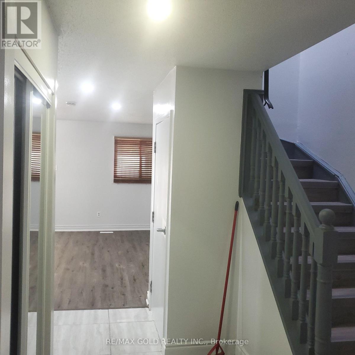 7 AULD CROFT ROAD, Toronto (West Humber-Clairville) — photo 2