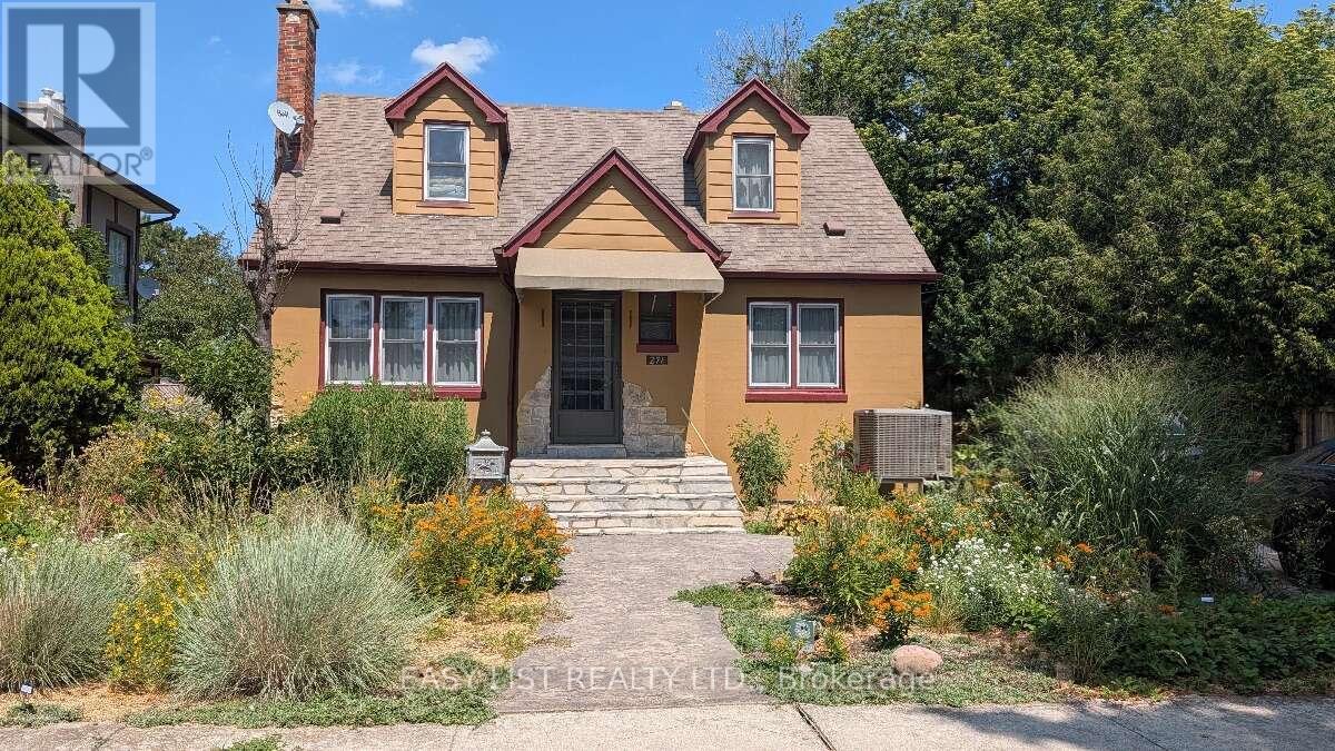 271 JOSEPH STREET - 1