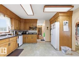 Mud room - 470036 Rge Road 24, Rural Wetaskiwin County, AB T0C2V0 Photo 8