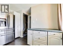 Bedroom - 135 Grayling Crescent, Fort Mcmurray, AB T9J1J9 Photo 6