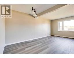 Primary Bedroom - 135 Grayling Crescent, Fort Mcmurray, AB T9J1J9 Photo 8