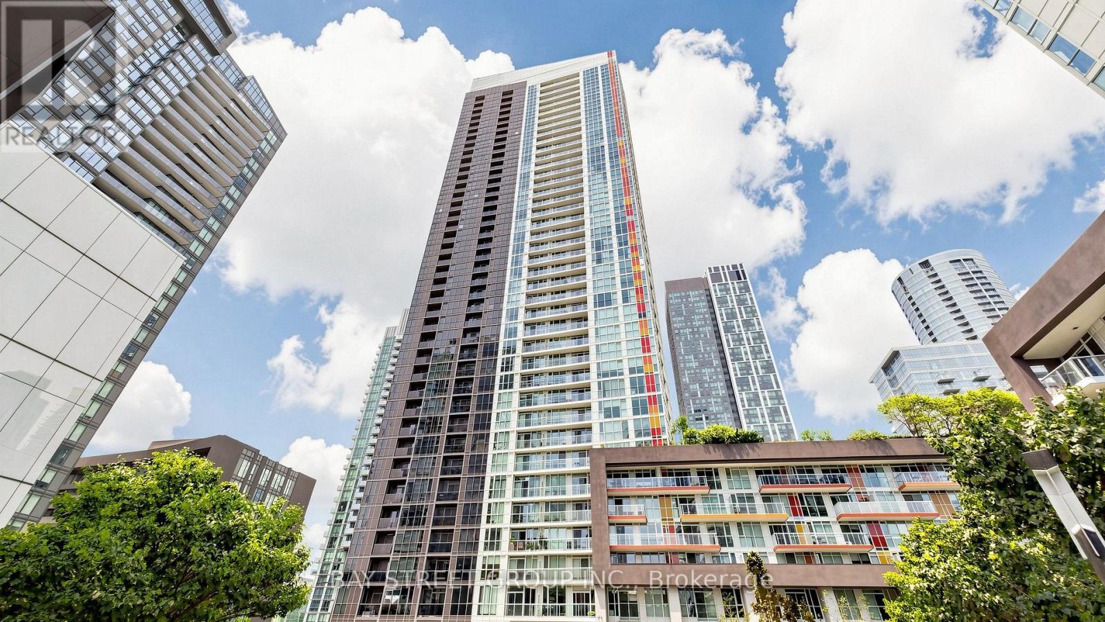 #316 85 QUEENS WHARF ROAD - 1