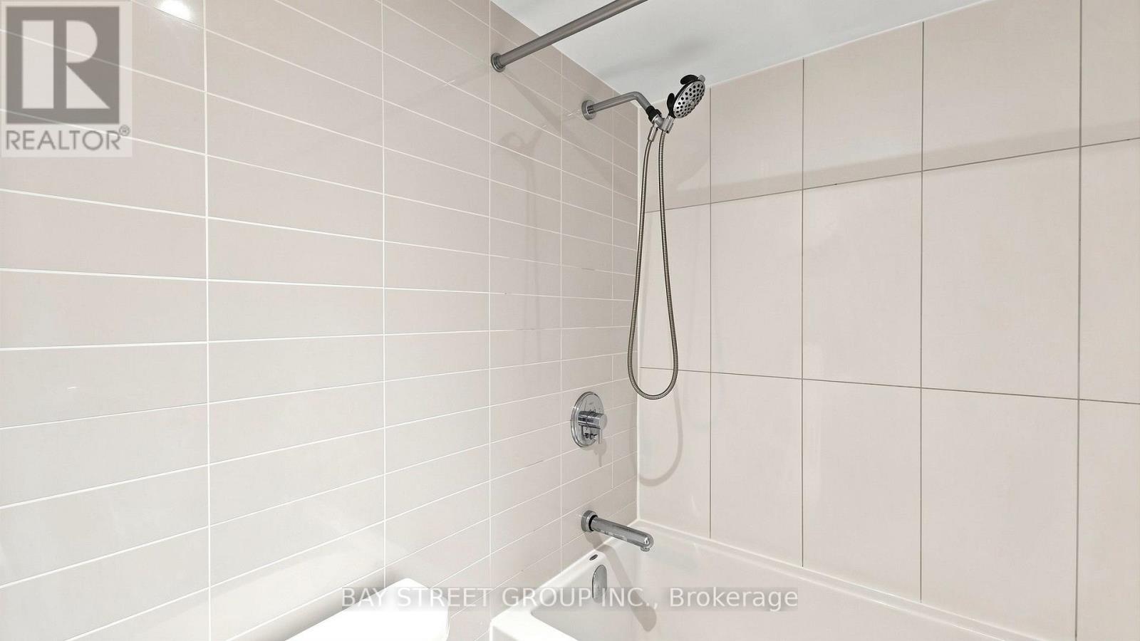 #316 85 QUEENS WHARF ROAD - 24
