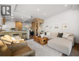 3218 Highland Boulevard, North Vancouver, BC V7R2V9 Photo 11