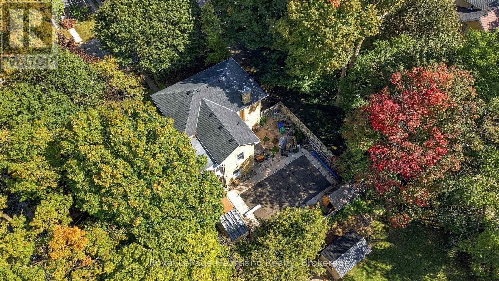 160 JOHN STREET E - Image 39