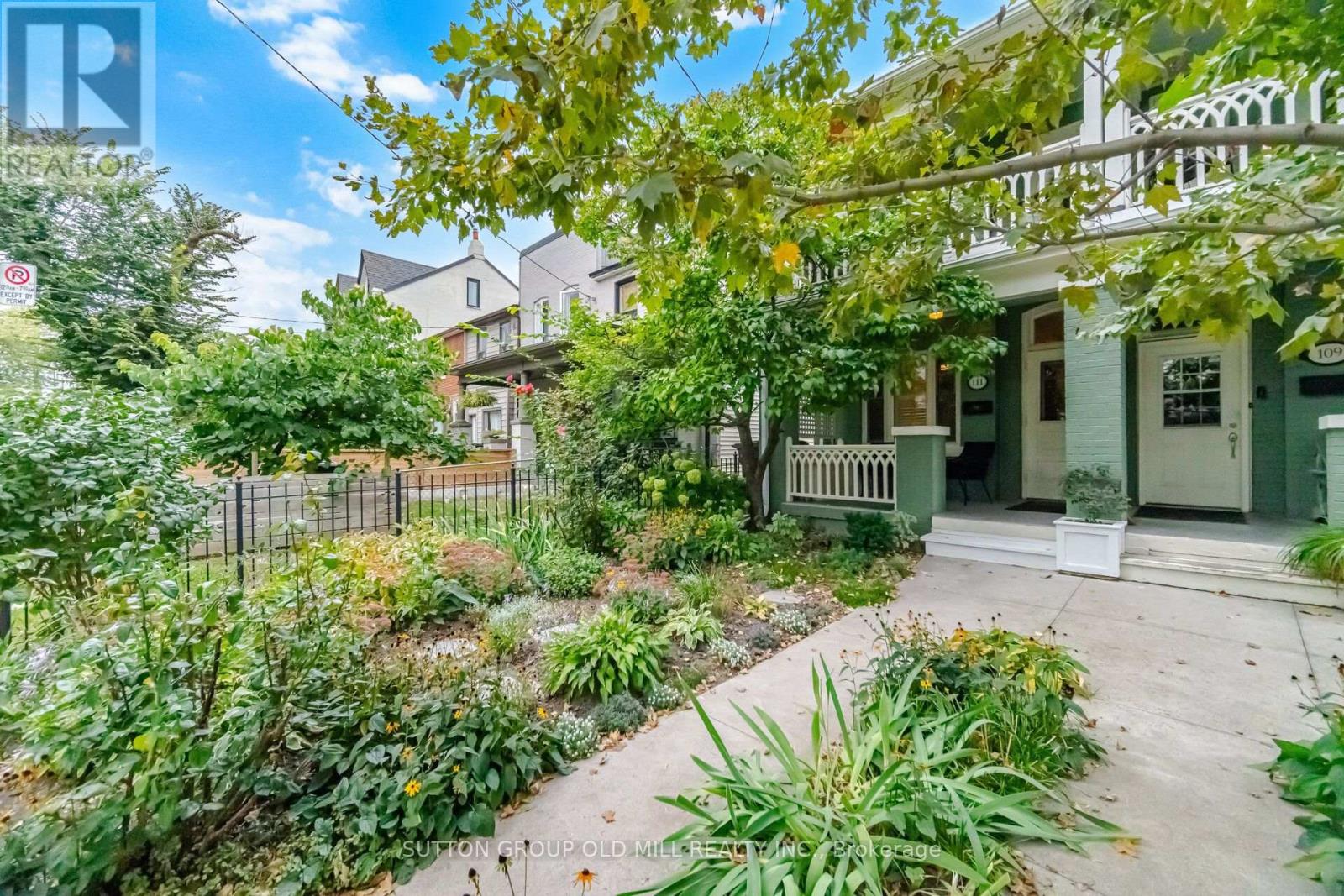 111 PALMERSTON AVENUE - 3