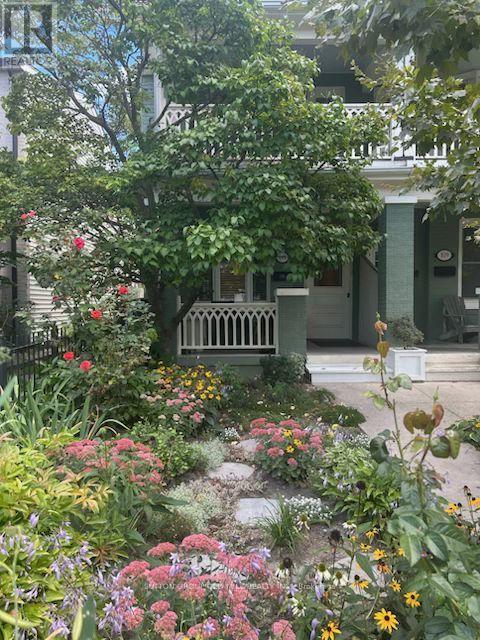 111 PALMERSTON AVENUE - 1