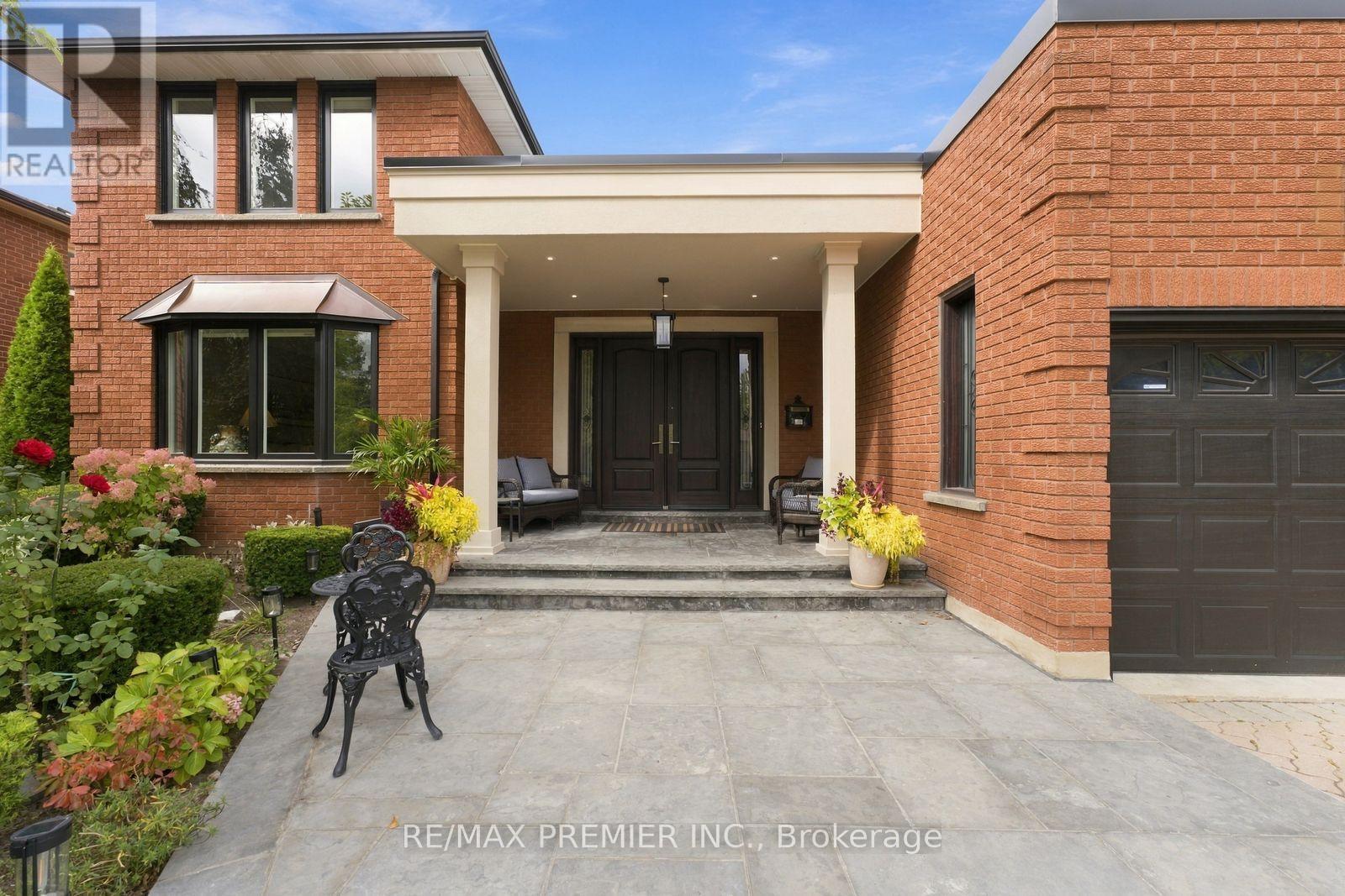 98 CAIRNBURG PLACE, Vaughan (Islington Woods) — photo 6