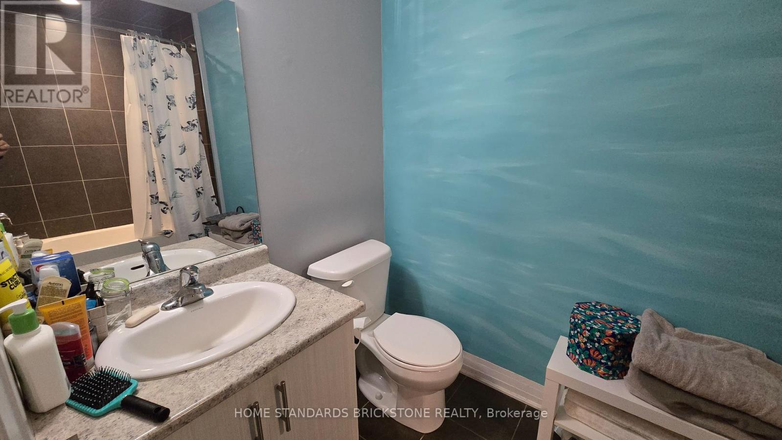 323 - 10 CONCORD PLACE, Grimsby (Grimsby Beach) — photo 7