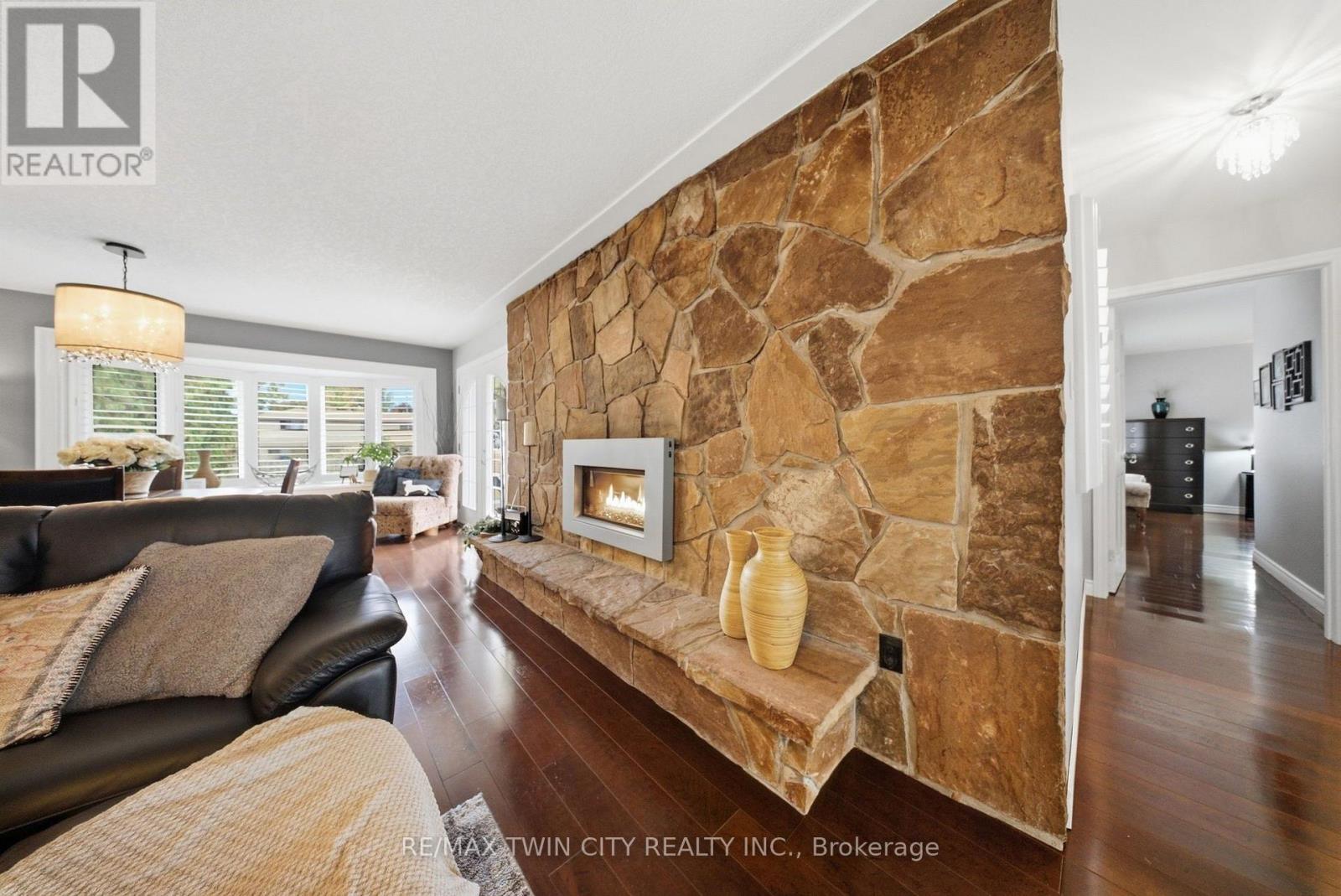 129 TRANQUILITY STREET, Brantford — photo 9
