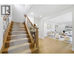20 Mapleglade Close SE - photo 7