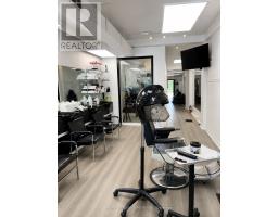 208 Harwood Avenue S, Ajax, ON L1S2H6 Photo 8