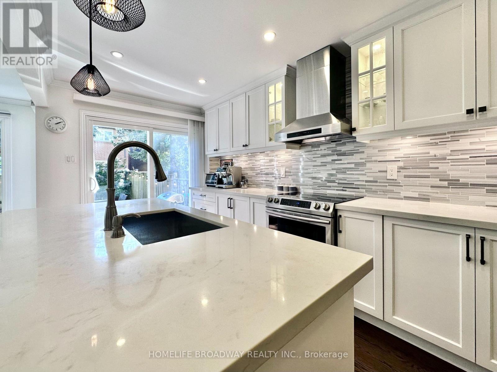 51 JONATHAN GATE, Vaughan (Crestwood-Springfarm-Yorkhill) — photo 12