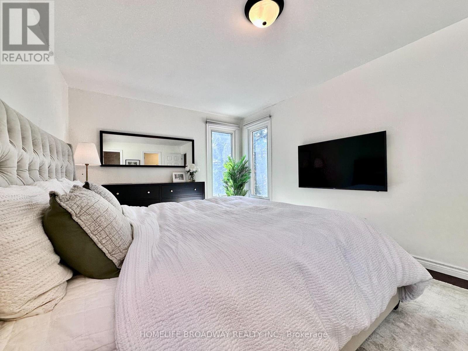 51 Jonathan Gate, Vaughan, ON photo 36