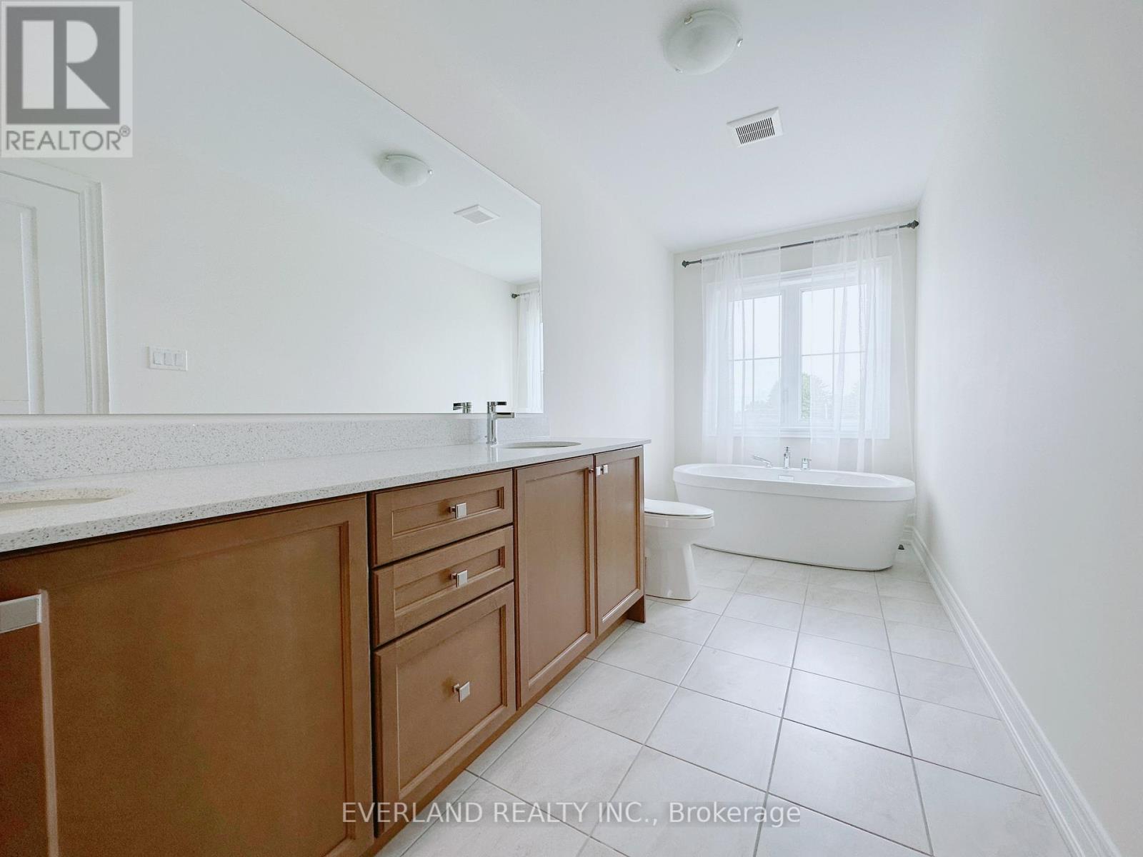 24 HERCULES CLUB DRIVE, Richmond Hill — photo 9