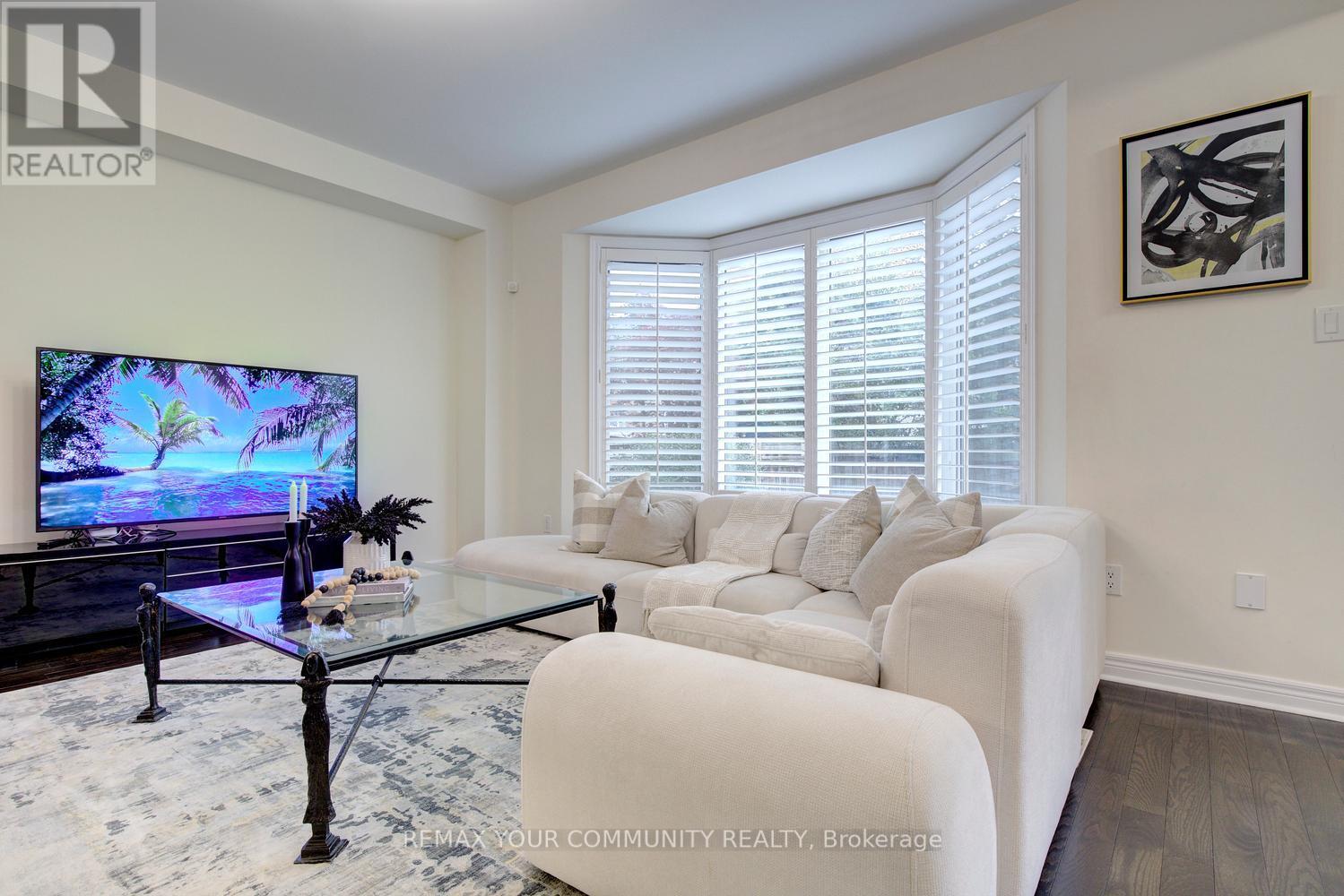 79 CHAYNA CRESCENT - 22