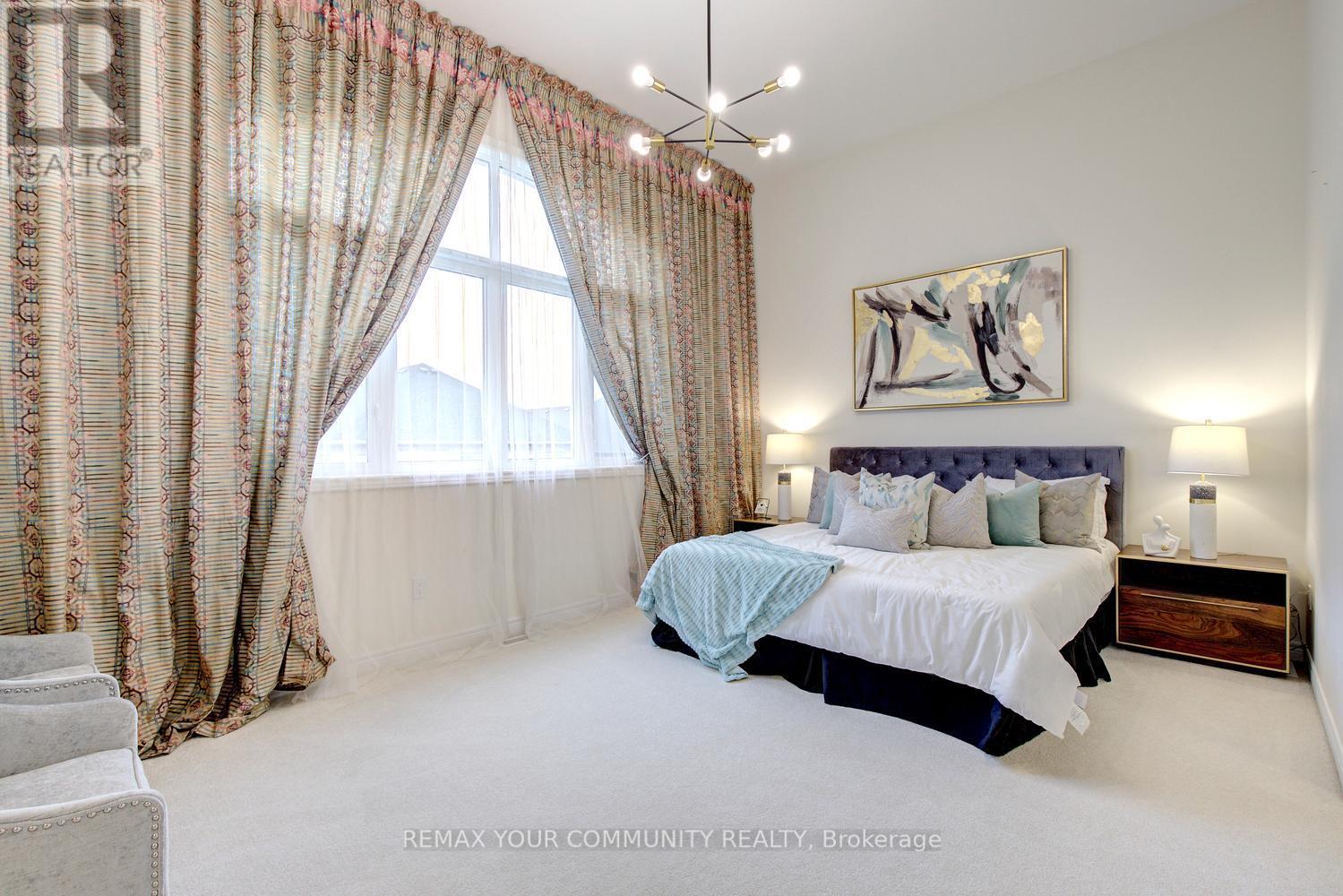 79 CHAYNA CRESCENT - 36
