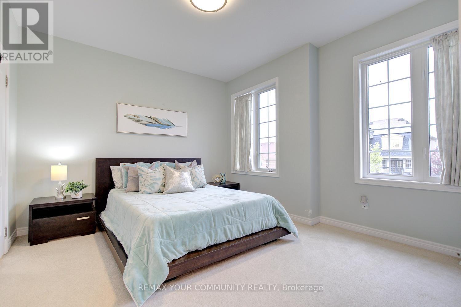 79 CHAYNA CRESCENT - 40