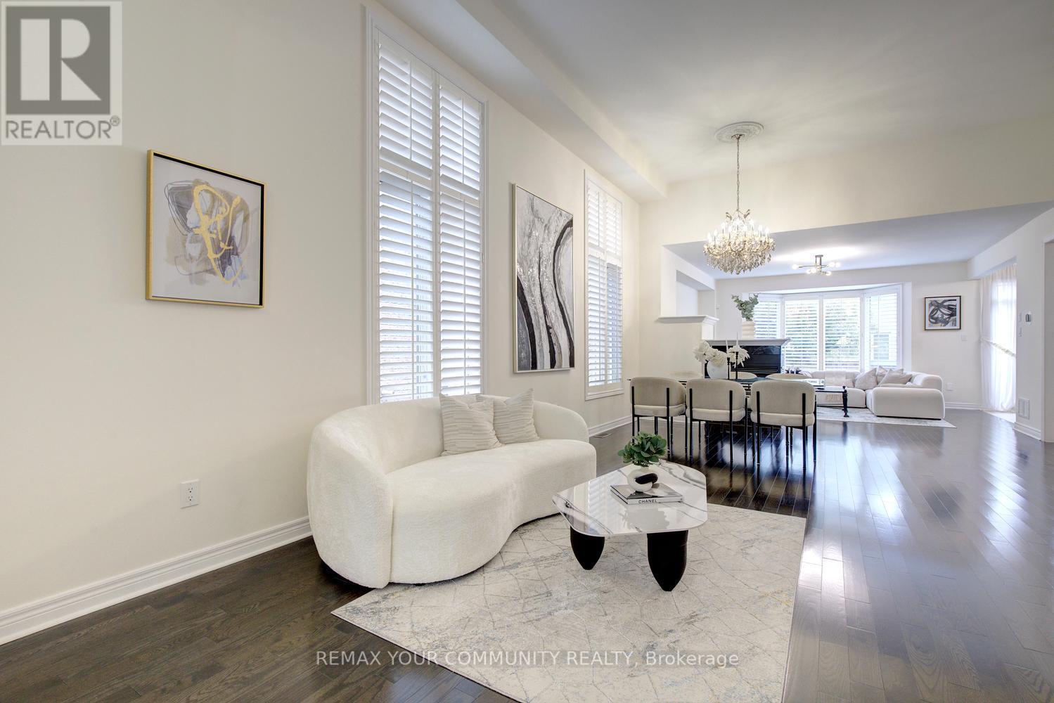 79 CHAYNA CRESCENT - 6