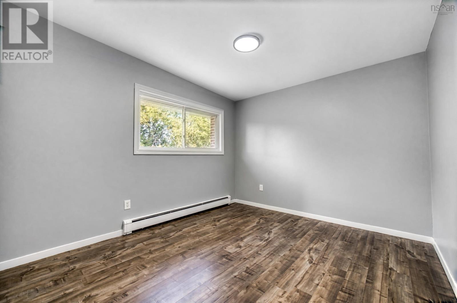 31 Apollo Court - 12